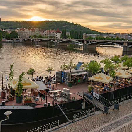 Helen Homestay Vysehrad 프라하 외부 사진