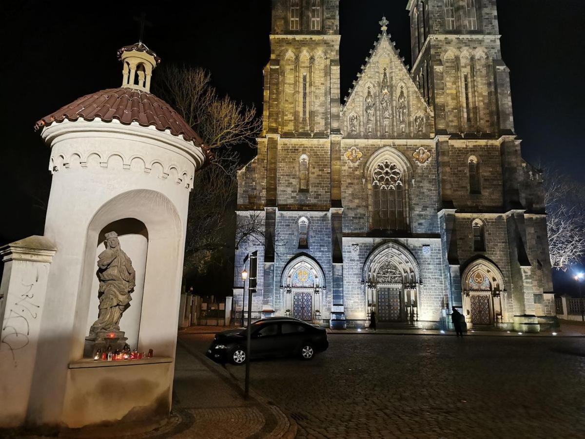 Helen Homestay Vysehrad 프라하 외부 사진